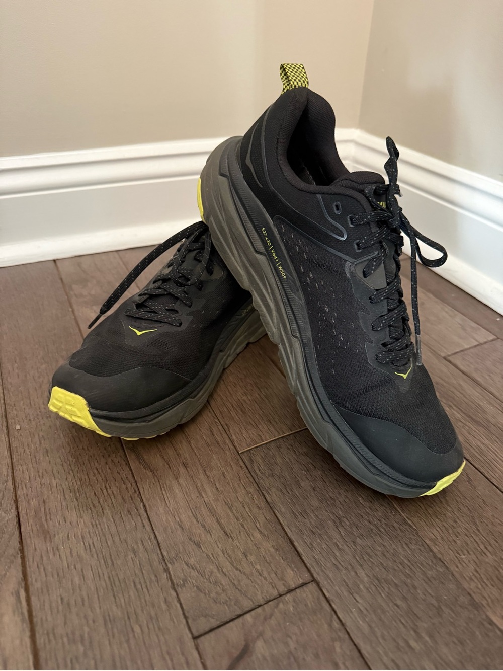 Hoka Challenger ATR 6 Running Sneaker